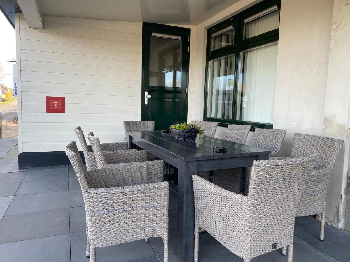 Visserslust - Woonboten & Appartementen Vinkeveen Luaran gambar