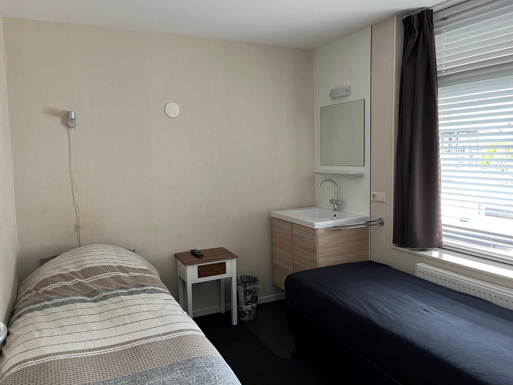 Visserslust - Woonboten & Appartementen Vinkeveen Luaran gambar