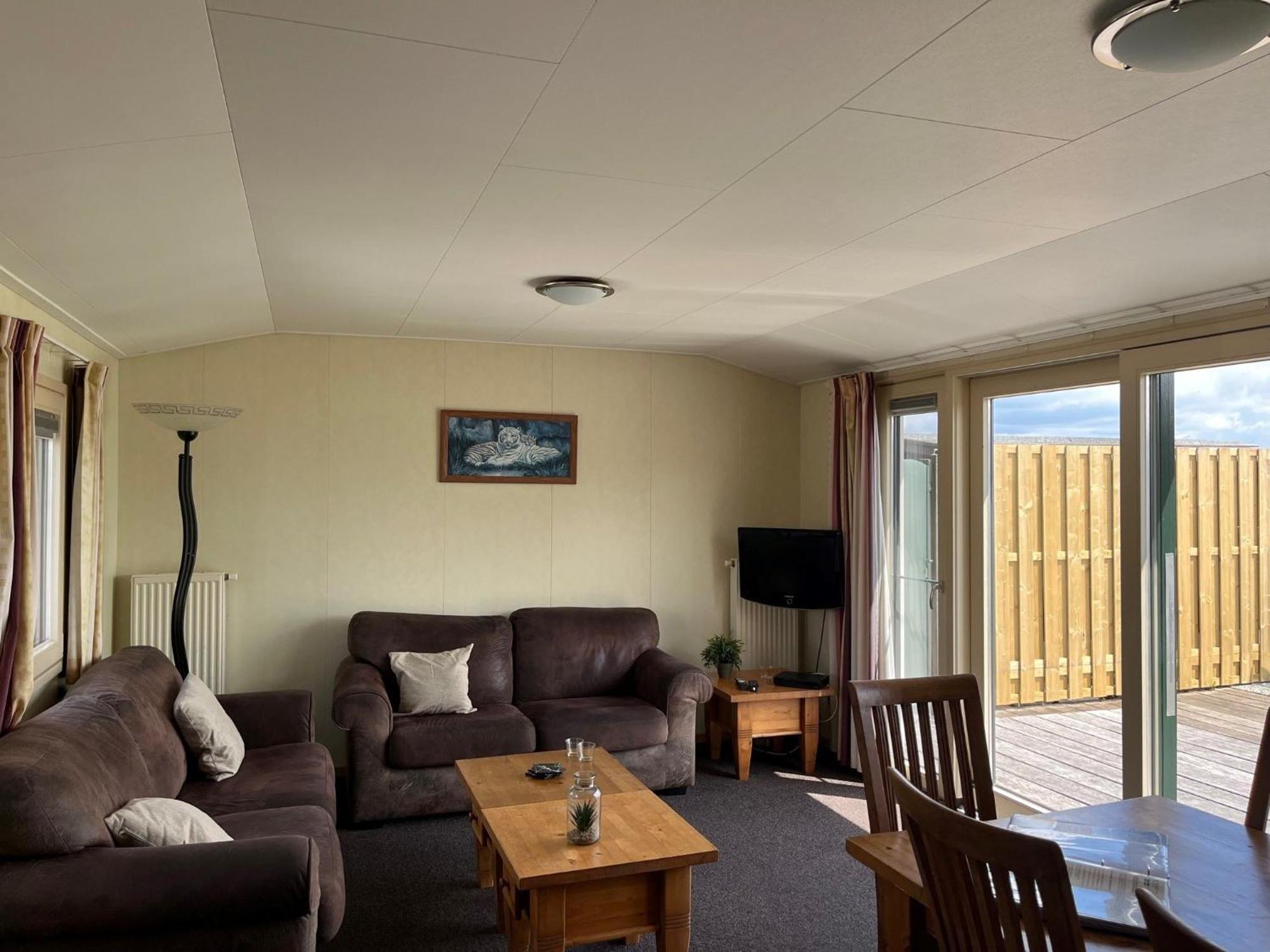 Visserslust - Woonboten & Appartementen Vinkeveen Luaran gambar